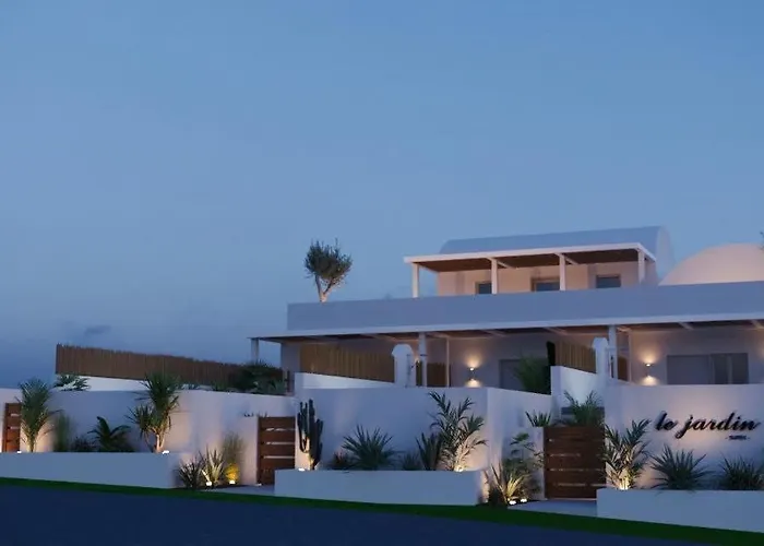 Lejardin Santorini Pyrgos Kallistis